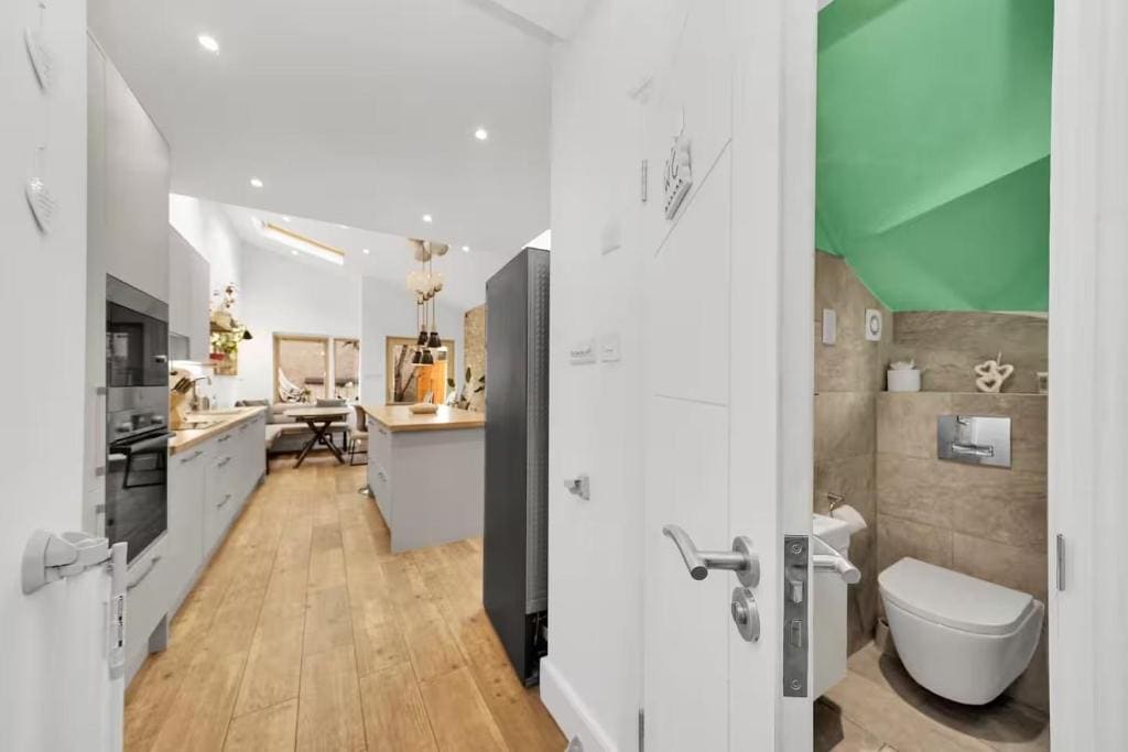 GuestReady - Fabulous home with patio in Cann Hall - Foto 3