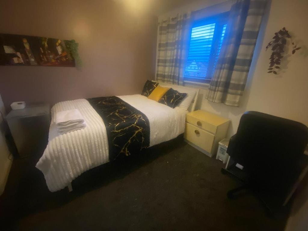Harbury Lodge - View 6