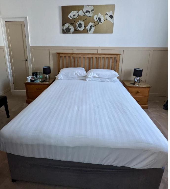 Helmsman Guesthouse - Vista 4