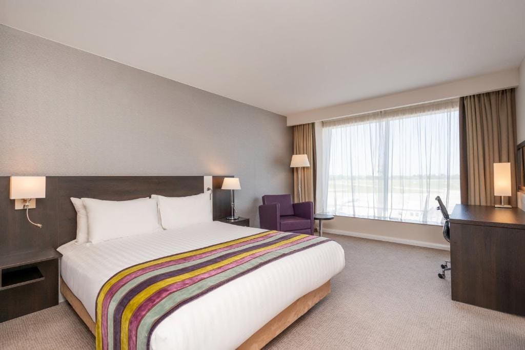Holiday Inn Southend by IHG - View 2