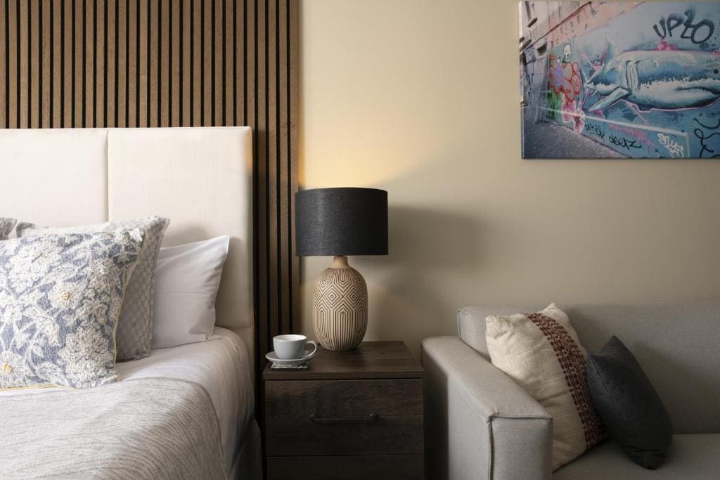 Kings Road Suites - Vista 4