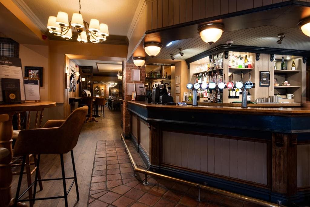 The Kingslodge Inn - The Inn Collection Group - View 6