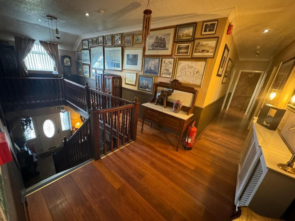 Lakeland Guest House - View 6