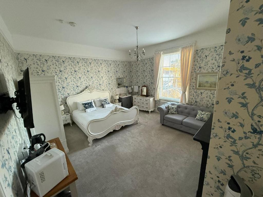 Langley House - View 4
