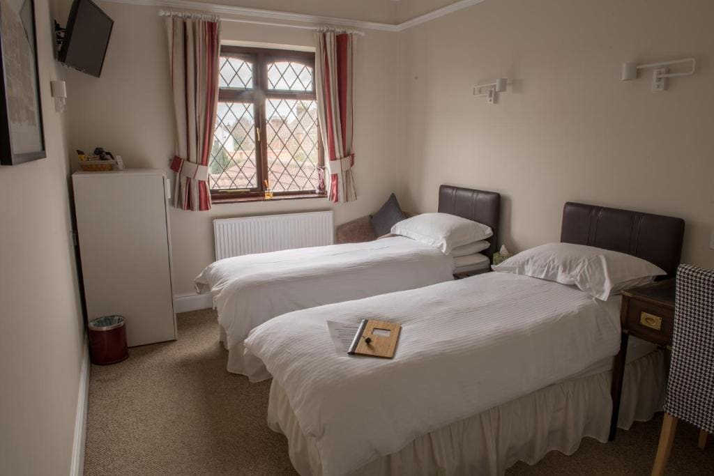 Toothbrush Rooms at Lattice Lodge Guest Kitchen & EV Charge - Προβολή 7