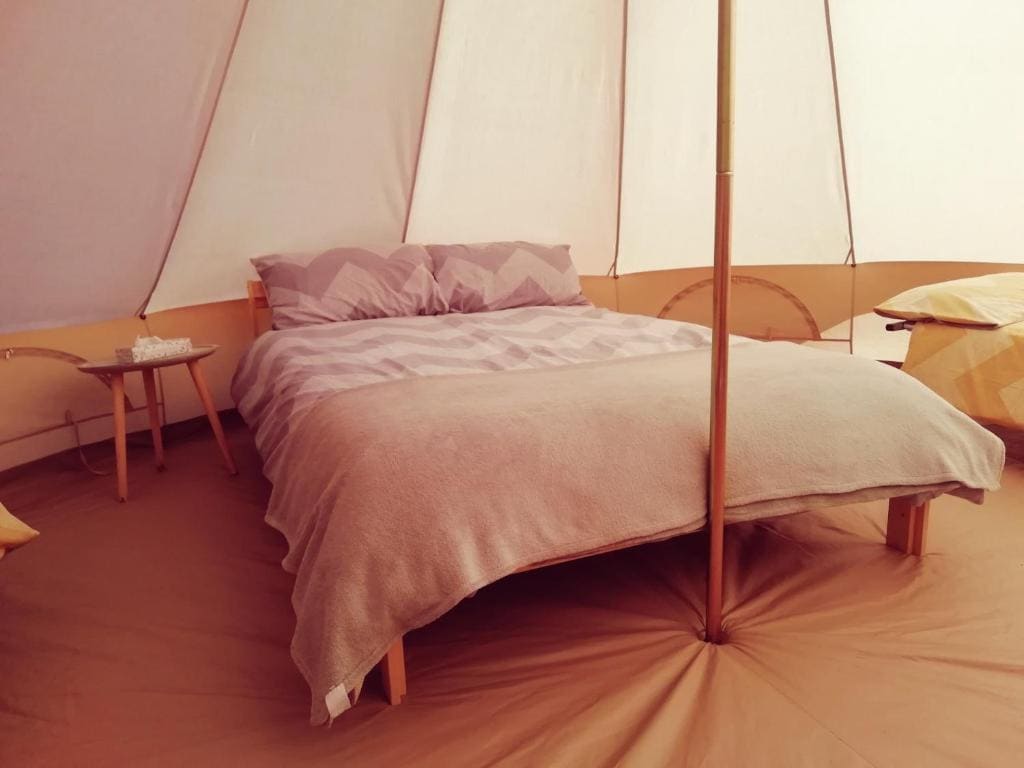 LetzGlamp - View 3