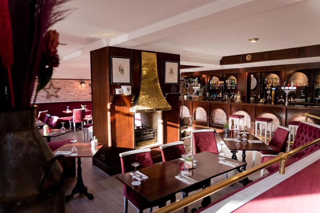 Leys Hotel - View 4