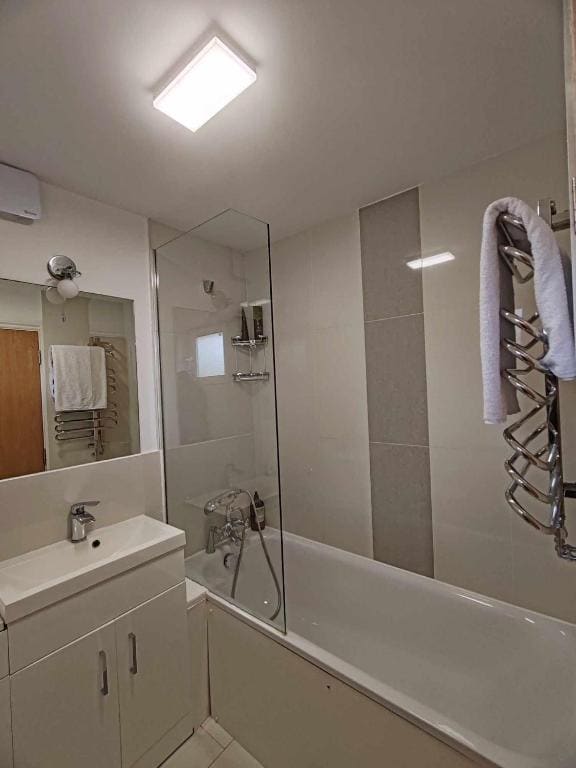 LGBTQ-Double room - View 6