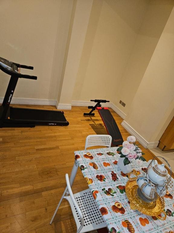LONDON HEATHROW GLAMOUR MANSION HOUSE - View 5
