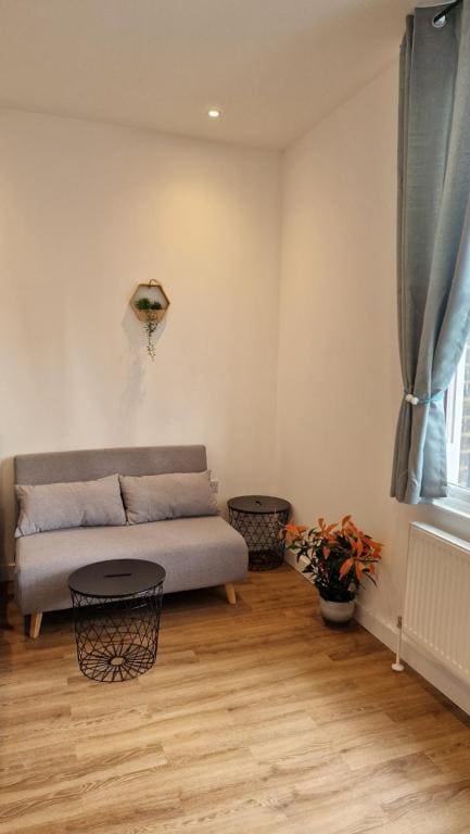 London Home North Kensington - View 6