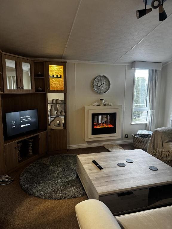 Lovely 4 Berth Caravan At Southview Holiday Park Ref 33001L - View 5
