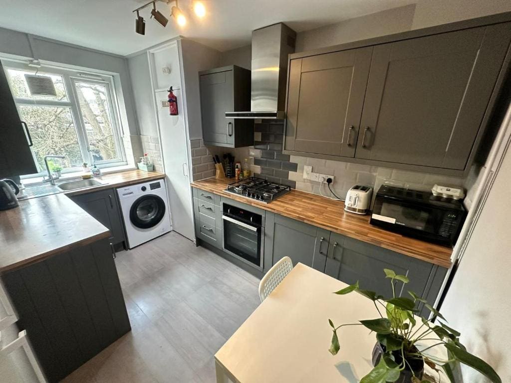 Karen House R3 - View 4