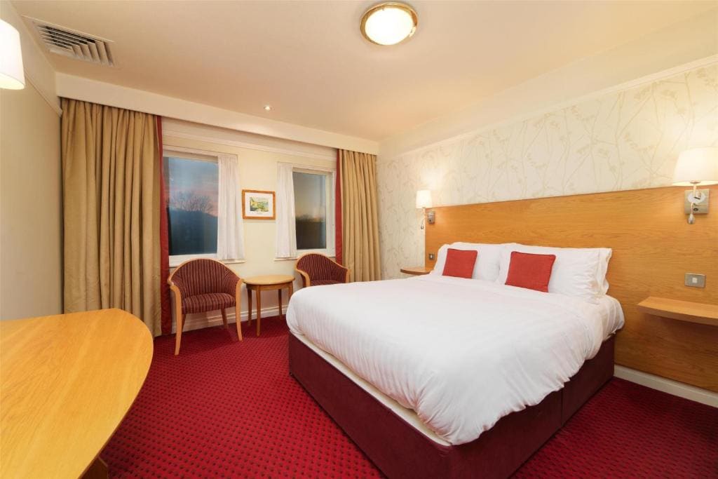 Best Western Plus Milford Hotel - View 7