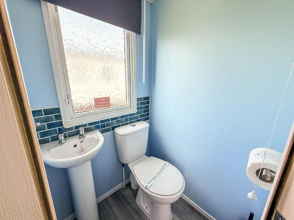Modern Caravan At Fantasy Island Skegness - View 3