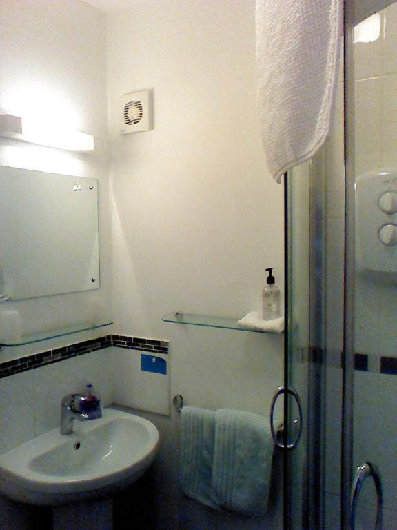 Mountbatten Hotel - View 5
