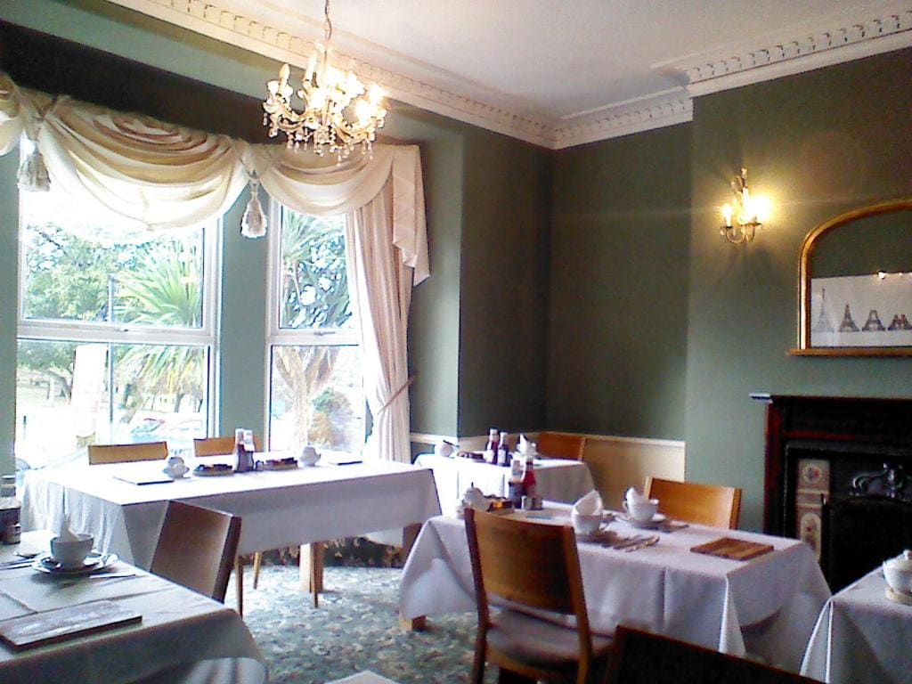 Mountbatten Hotel - View 3