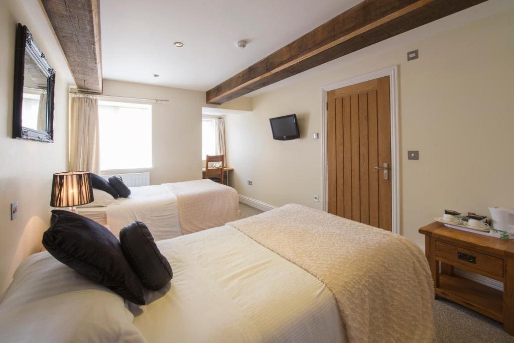 Newtown House Hotel - View 7