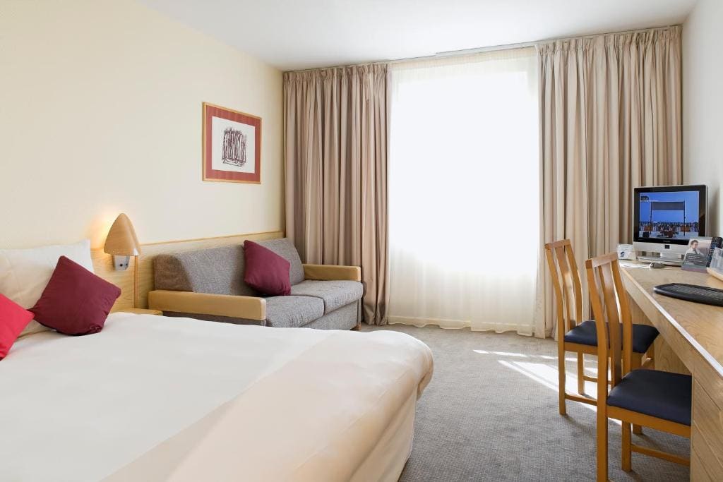 Novotel Wolverhampton City Centre - View 7