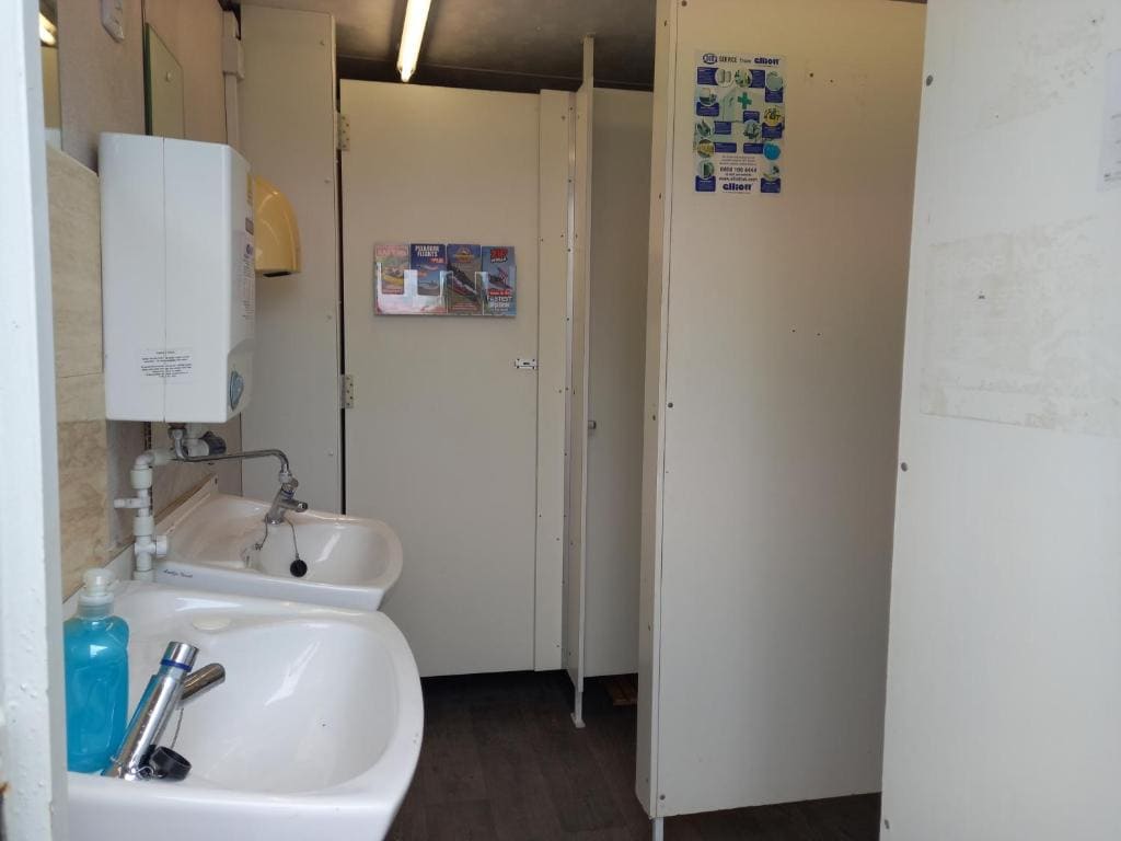 Pen y Buarth Pod - Caravan Site - View 7