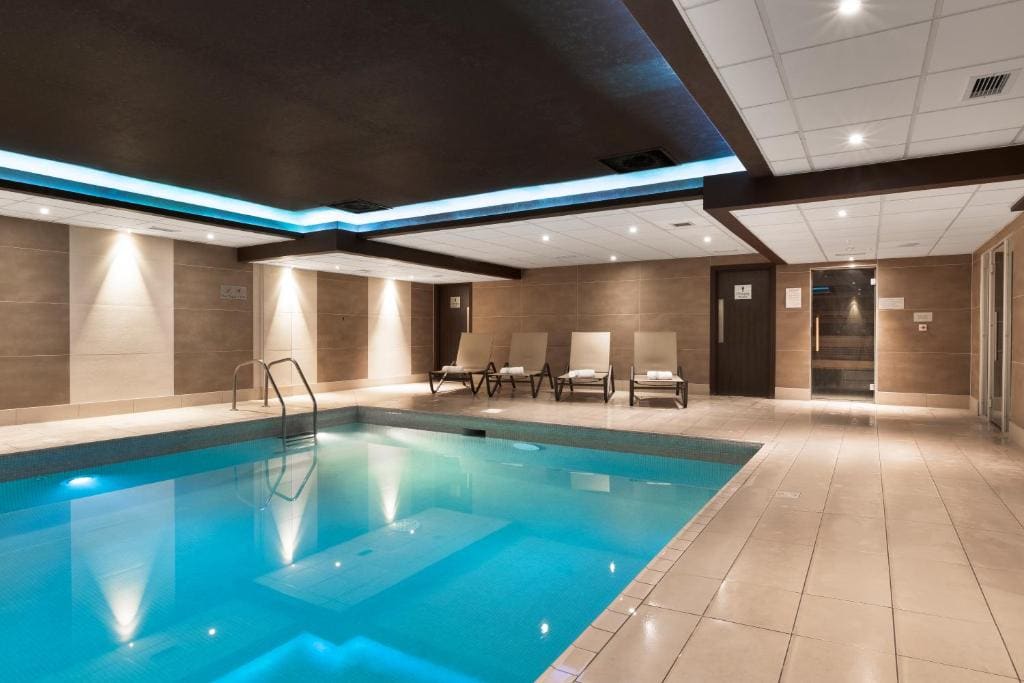 Radisson Blu Hotel, Edinburgh City Centre - View 4