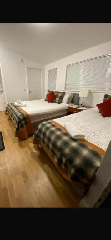 Rowardennan Rooms in the lodge Lodge no 2 - Hoofdweergave