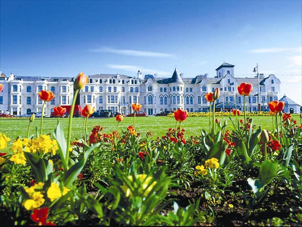 Royal Clifton Hotel - Main view