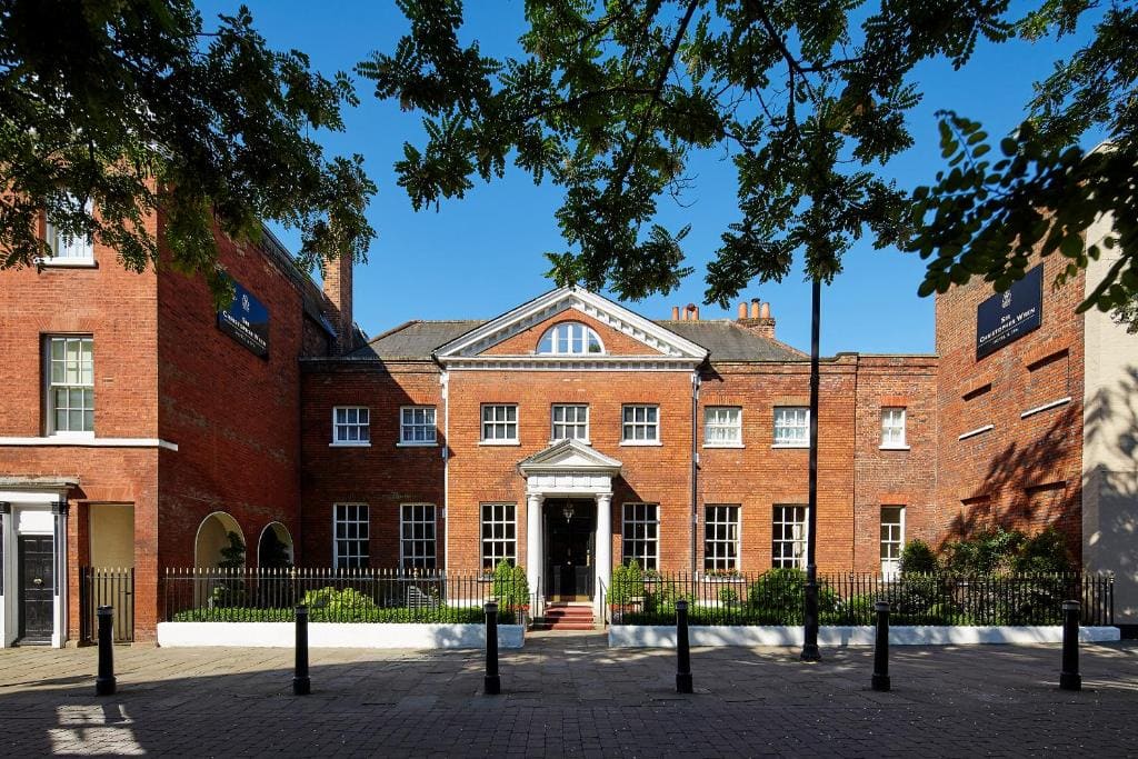 Sir Christopher Wren Hotel - Main view