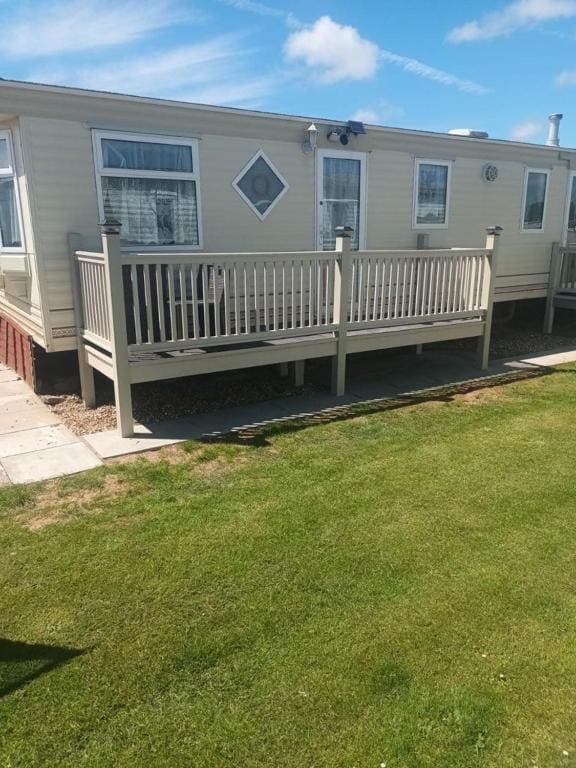 seaside holiday - Main view