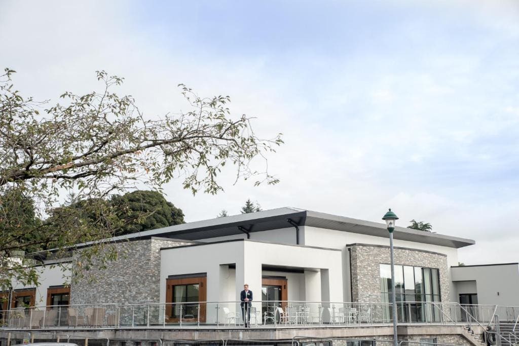 Silverbirch Hotel - Main view