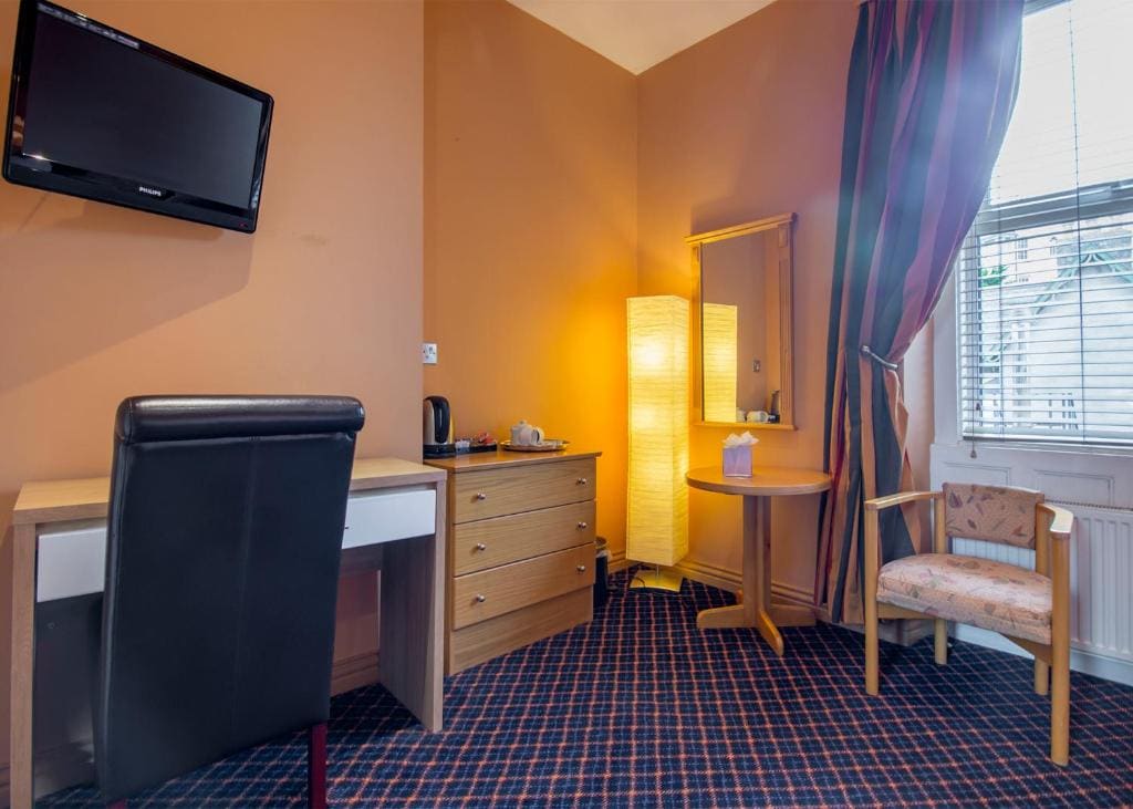 Smiths Hotel - View 3