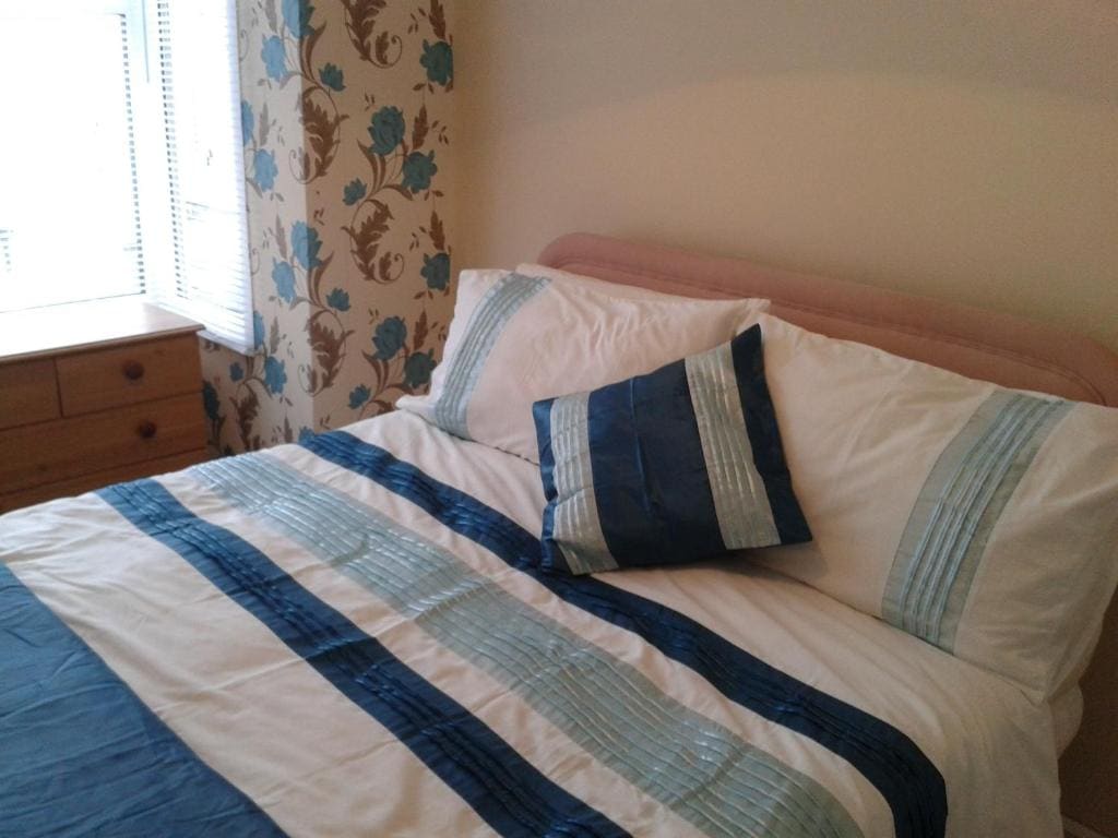 St Hilda Guest House - View 2