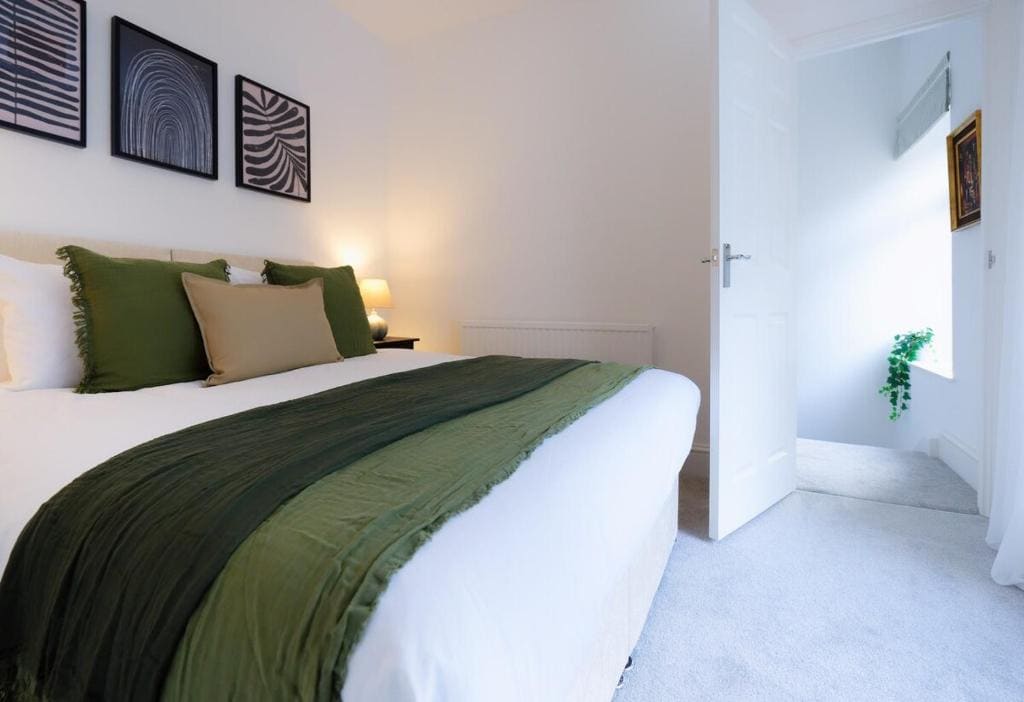 Rhondda Retreat 3-Bedroom House - View 7