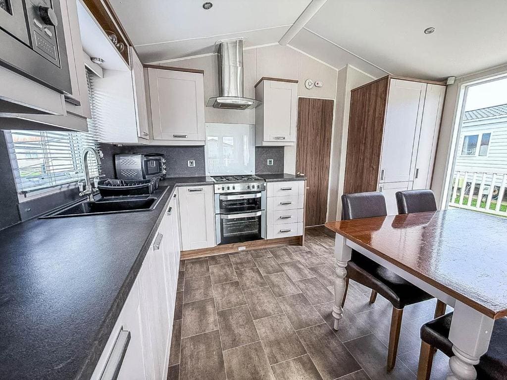 Manor Park Hunstanton Caravan - View 5