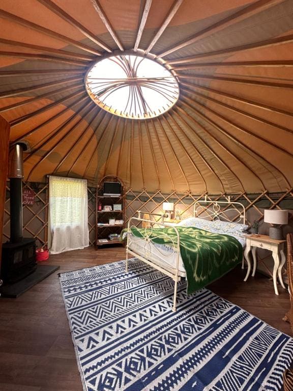 Sunbank Yurt - View 5