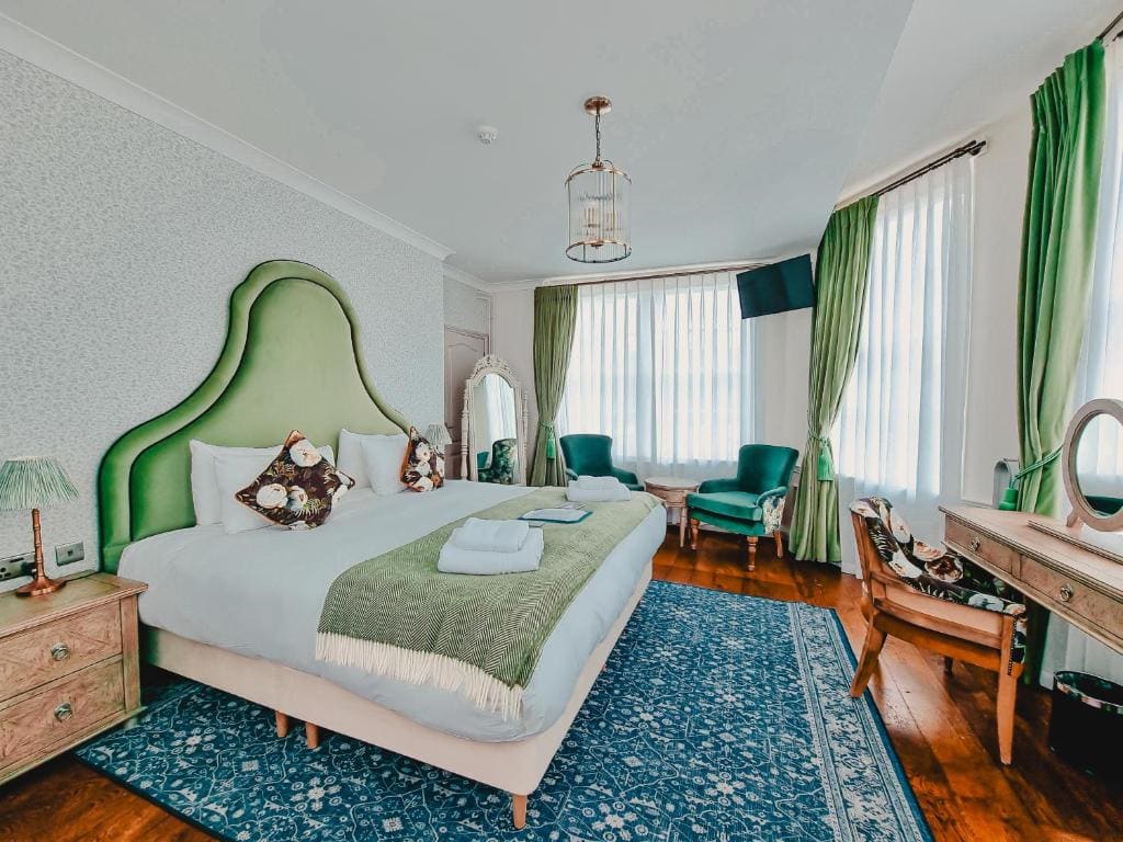 The Swan Hotel - View 2