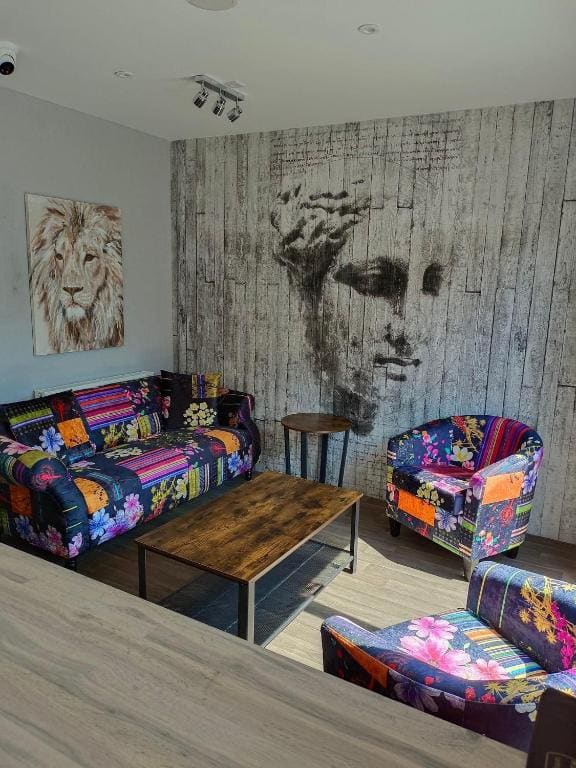The Brig & Barrel hotel - View 4