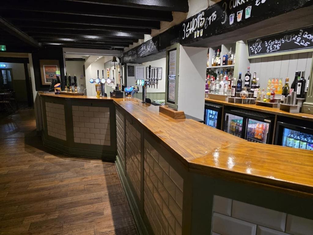 The Bull Hotel — Vue 6