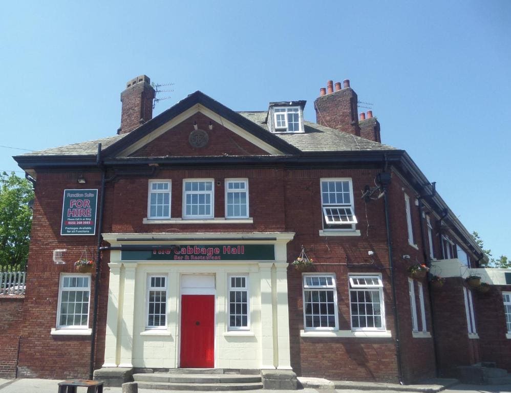 The Cabbage Hall Hotel - Main view