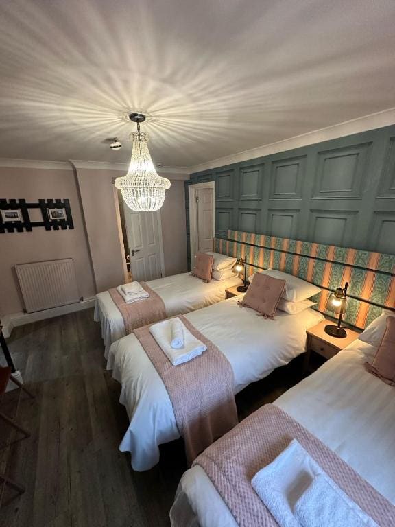 The Cambridge Guest House by Tas - View 4