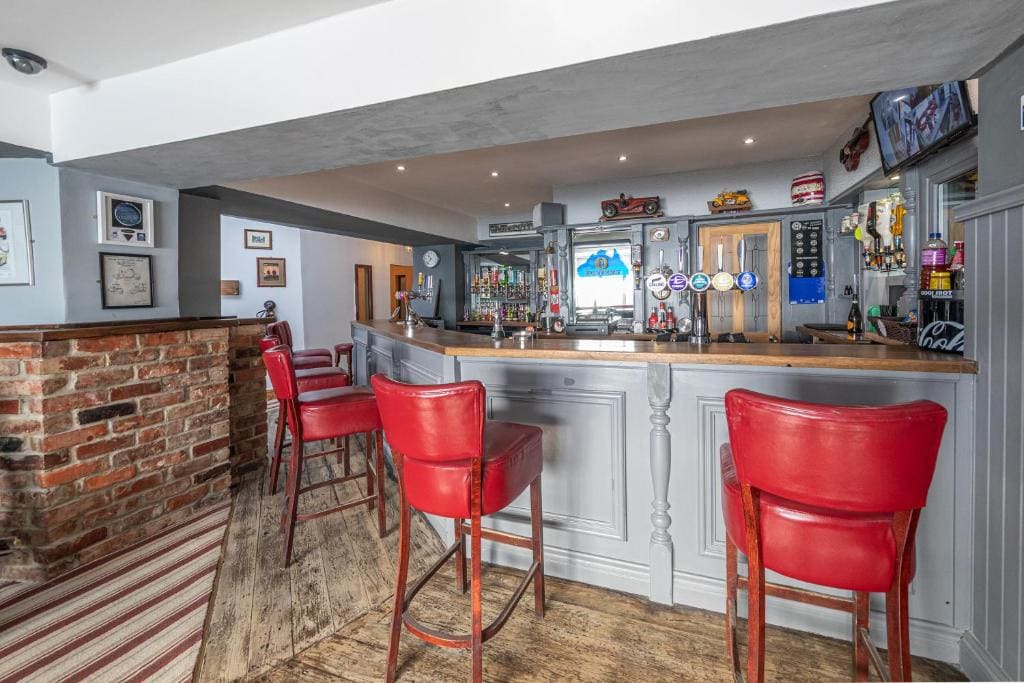 The Crossroads Inn - View 7