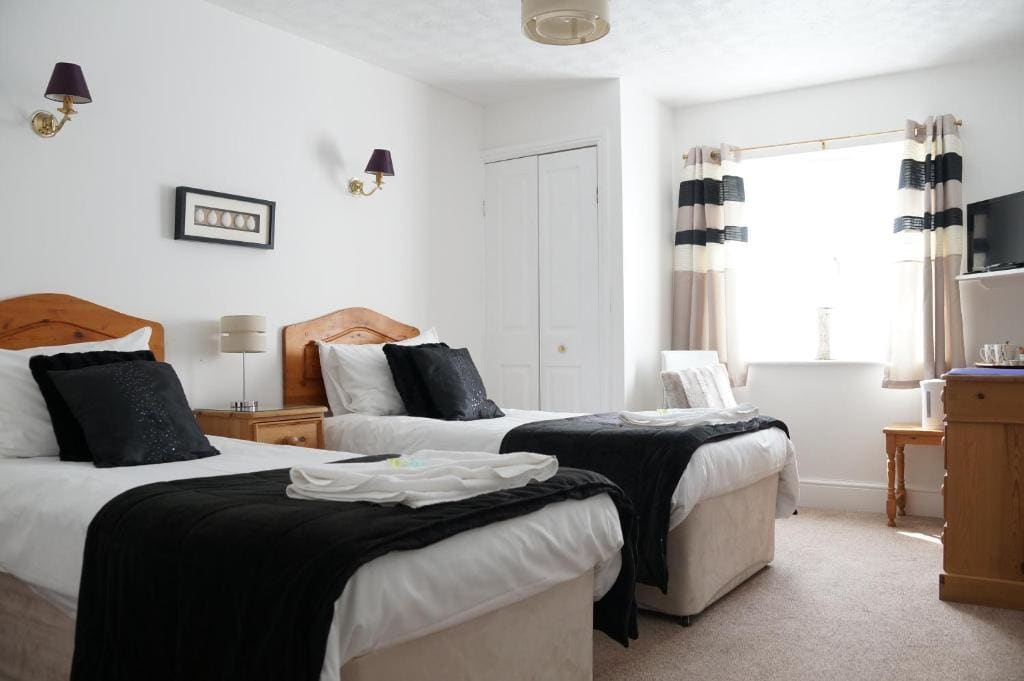Eyre Court Hotel - View 7