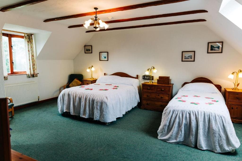 The Farmhouse Lochmeyler - View 5