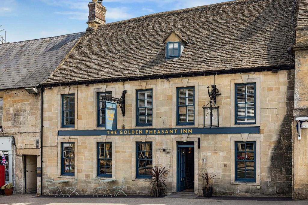 The Golden Pheasant Inn - Main view