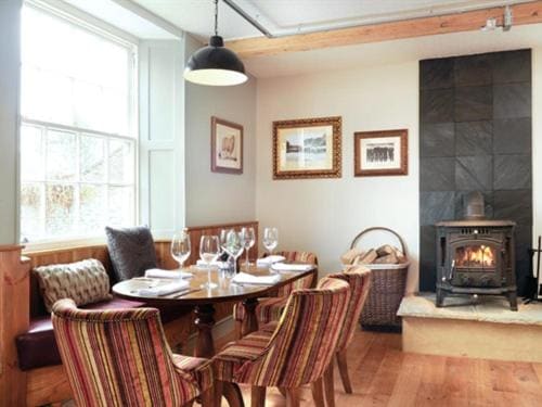 The Lamb at Angmering - View 5