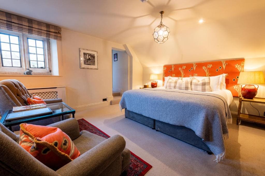 The Lamb Inn - View 4