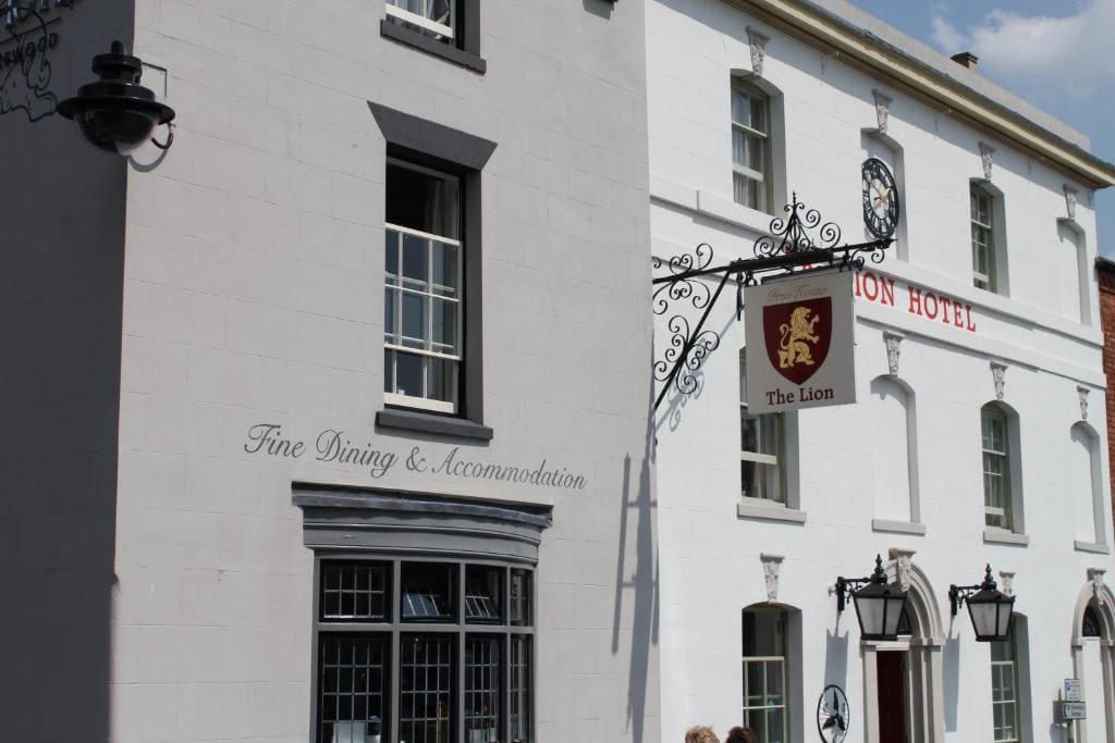 The Lion Hotel - Main view