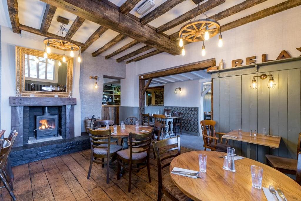 The Littleton Arms - View 3