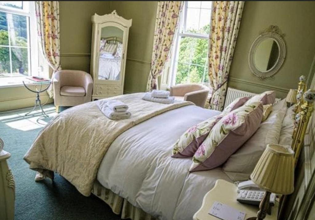 The Manor Hotel - View 6