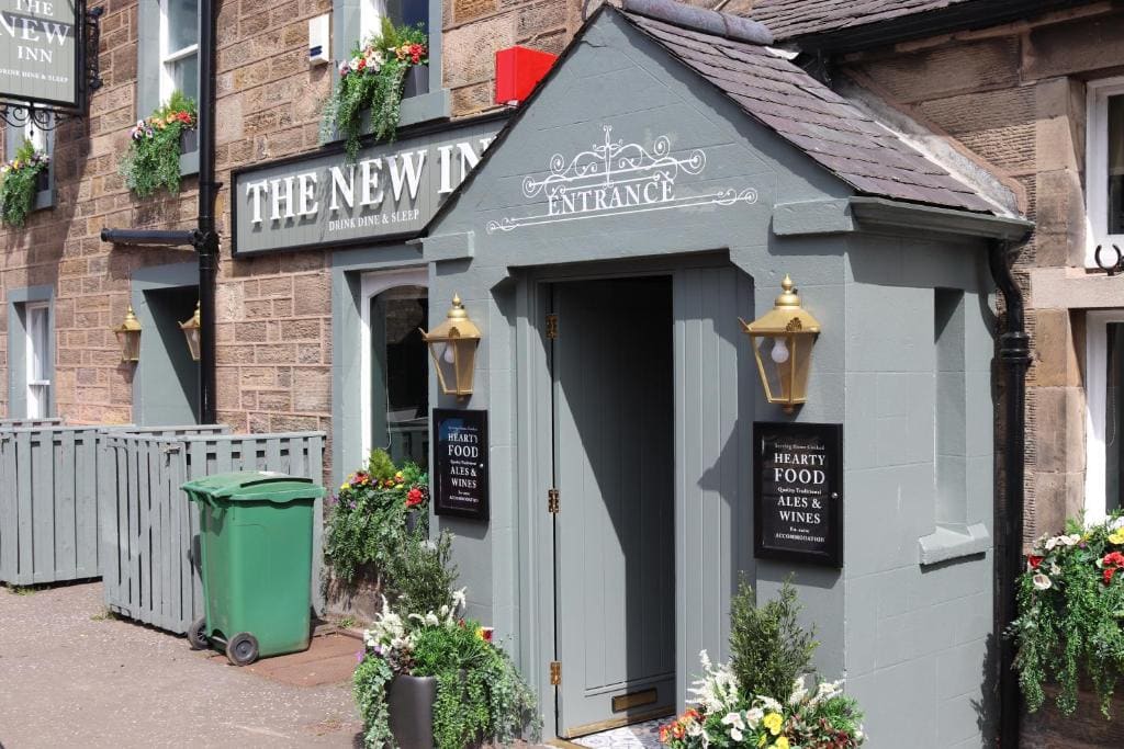 The New Inn - Main view