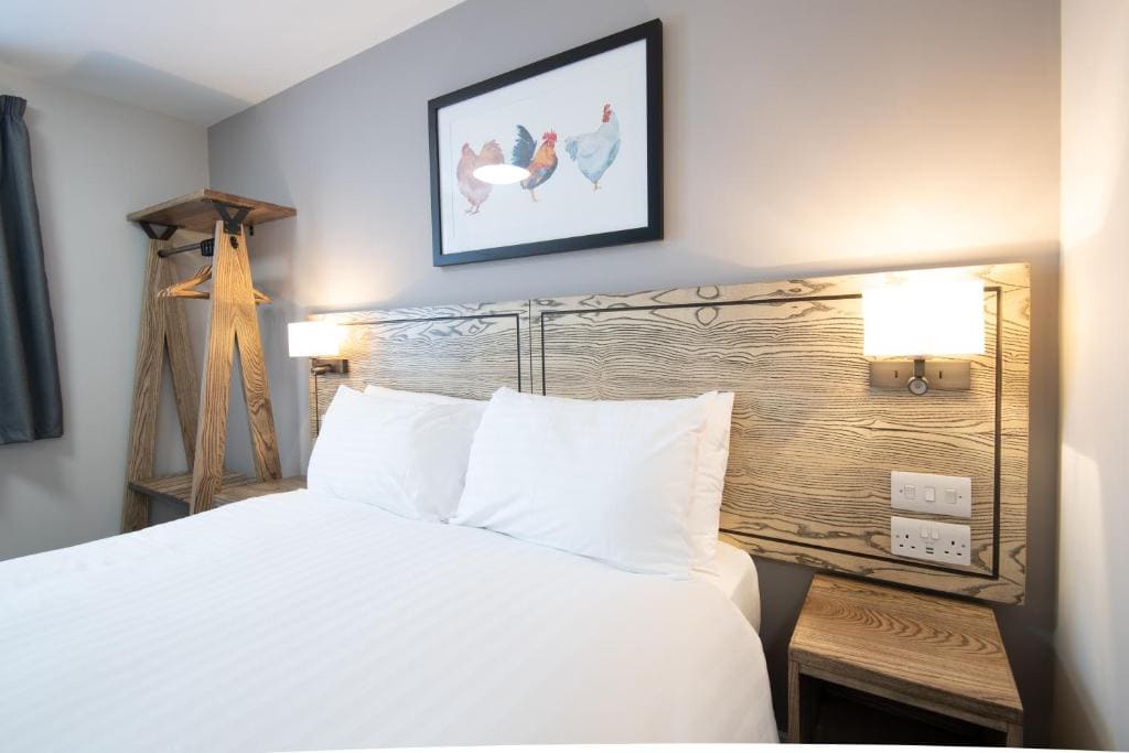 Owl, Hambleton by Marston's Inns - View 7